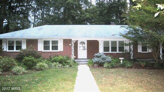 4 Barksdale Ct, Fredericksburg, VA 22401