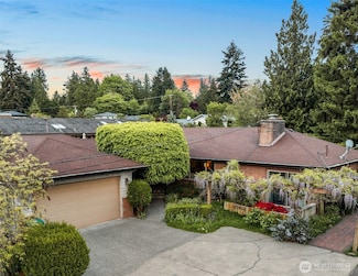 17922 Marine View Dr SW, Normandy Park, WA 98166