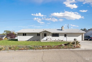 1222 Teton Ave, Caldwell, ID 83605