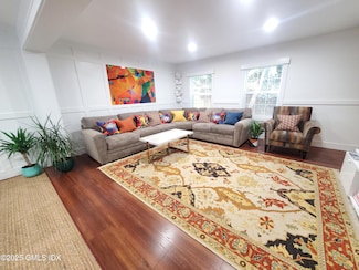 92 Valley Rd Unit A, Cos Cob, CT 06807