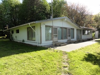 218 Blankenship Rd, Mossyrock, WA 98564