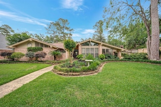 5611 Westerham Place, Houston, TX 77069