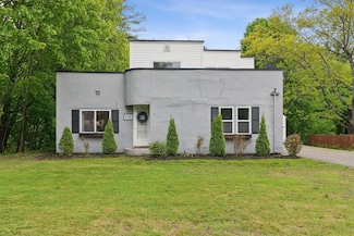 510 Minot Ave, Auburn, ME 04210