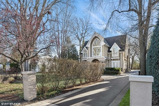 915 Shermer Rd, Northbrook, IL 60062