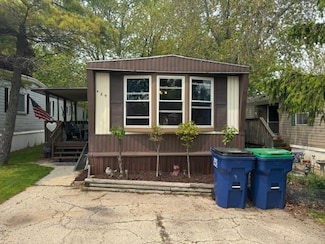 1599 N Port Washington Rd Unit 29, Grafton, WI 53024