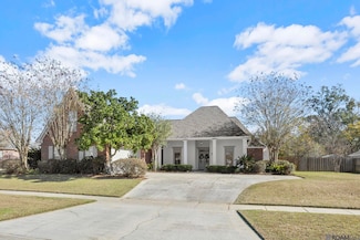 8510 Ormand Dr, Zachary, LA 70791
