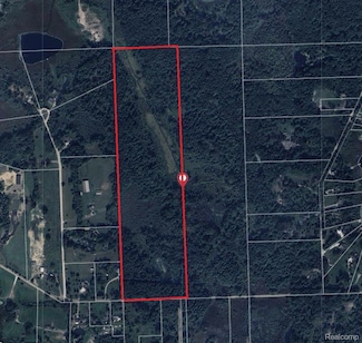 002 Demode Rd, Holly, MI 48442