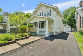 925 College Ave, Columbus, OH 43209