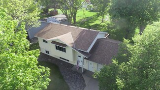 525 Aberdeen Dr, Waite Park, MN 56387