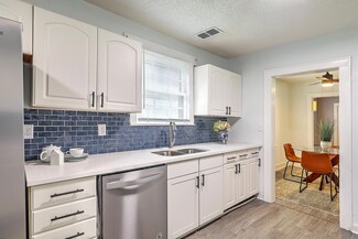 2742 Houston St, North Charleston, SC 29405