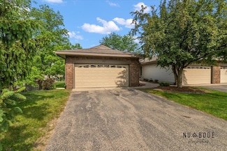 1427 Atlantic St NW Unit 5, Grand Rapids, MI 49504