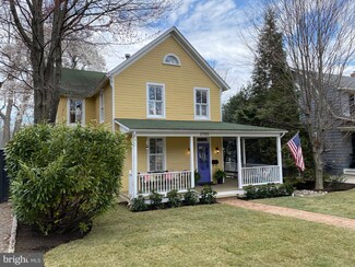 3705 Underwood St, Chevy Chase, MD 20815