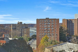 555 Kappock St Unit 11H, Bronx, NY 10463