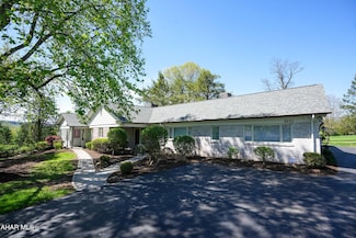 2571 Blairmont Terrace, Hollidaysburg, PA 16648