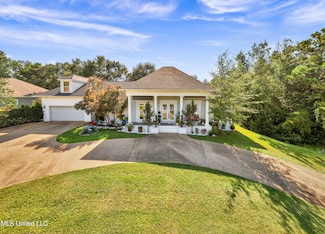 13086 Riverwalk Cir, Diberville, MS 39540