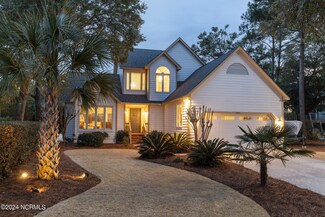 9805 Poseidon Ct, Emerald Isle, NC 28594