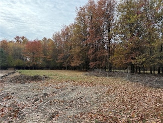 1874 Donna Dr, Westlake, OH 44145