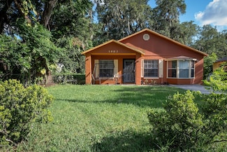 1603 W 15th St, Sanford, FL 32771
