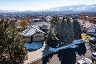 930 S University Park Loop, Reno, NV 89512