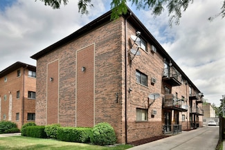 5971 N Northwest Hwy Unit 1B, Chicago, IL 60631