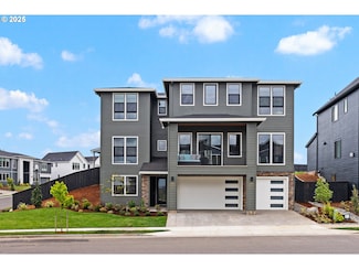 310 W Fir Loop, Washougal, WA 98607