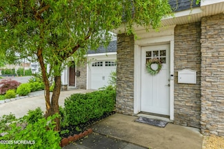 96 Main St, Port Monmouth, NJ 07758