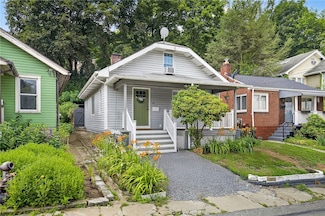 411 Center Ave, West View, PA 15229