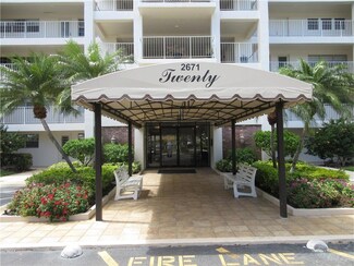 2671 S Course Dr Unit 808, Pompano Beach, FL 33069