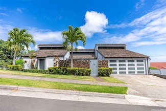 1789 Laukahi St, Honolulu, HI 96821