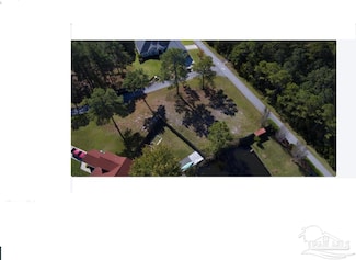 1837 W Smugglers Cove Dr, Midway, FL 32563