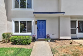 8863 Salmon Falls Dr Unit E, Sacramento, CA 95826