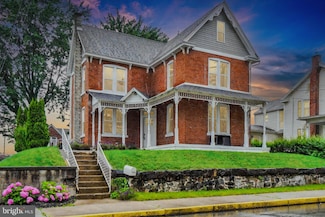 162 E Water St, Middletown, PA 17057