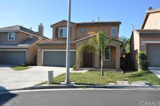 6208 Autumnwood Dr, Riverside, CA 92505