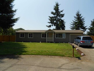 3006 Tolmie Ct, Steilacoom, WA 98388