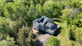 292 Townsvalley Rd, River Falls, WI 54022