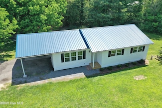 190 Nc Highway 32 S, Sunbury, NC 27979