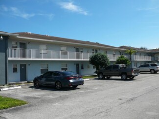 617 Ixoria Ave Unit 15, Fort Pierce, FL 34982