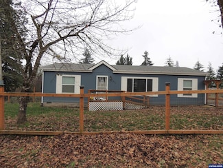 310 Alan St, Falls City, OR 97344