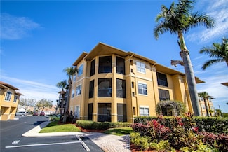 4323 Bayside Village Dr Unit 204, Tampa, FL 33615
