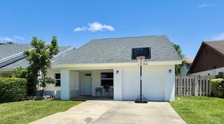 12064 Suellen Cir, Wellington, FL 33414