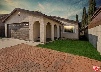 515 W 58th St, Los Angeles, CA 90037
