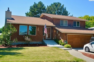 1004 N Road 55, Pasco, WA 99301
