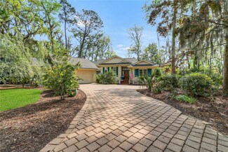3 Hunting Ct, Bluffton, SC 29910