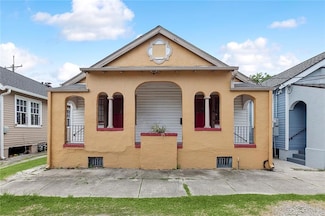 7408 Panola St, New Orleans, LA 70118