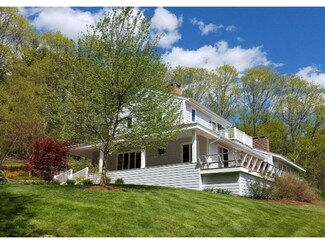 109 Hemlock Corner Loop, Henniker, NH 03242