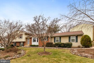 1361 Shallow Ford Rd, Herndon, VA 20170