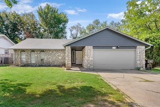 825 W Boston St, Broken Arrow, OK 74012