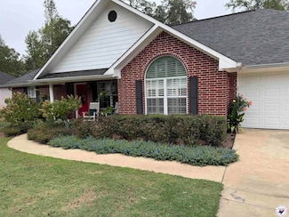 810 Willow Oak Dr, Atlanta, TX 75551