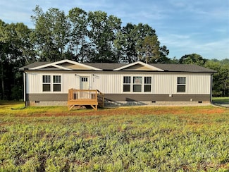130 Zircon Dr, Statesville, NC 28625