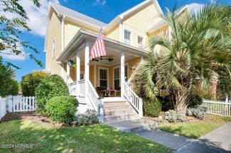 233 Silver Sloop Way, Carolina Beach, NC 28428
